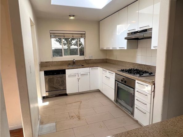 3507 Military Avenue, Los Angeles CA 90034