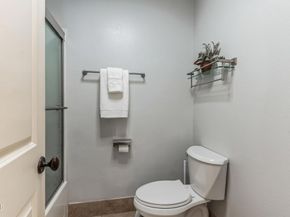 5585 E Pacific Coast Highway 132, Long Beach CA 90804