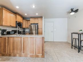 5585 E Pacific Coast Highway 132, Long Beach CA 90804