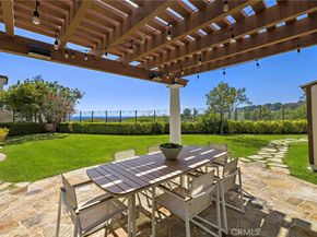 28 Sandy Cv, Newport Coast CA 92657