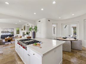 28 Sandy Cv, Newport Coast CA 92657