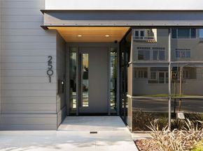 2501 Seaview Avenue, Corona Del Mar CA 92625