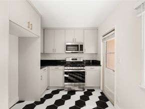 2151 Euclid Avenue, Long Beach CA 90815