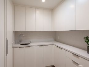 11 Greenbriar, Newport Beach CA 92660