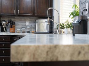 1233 Rocky Point Way, Escondido CA 92026