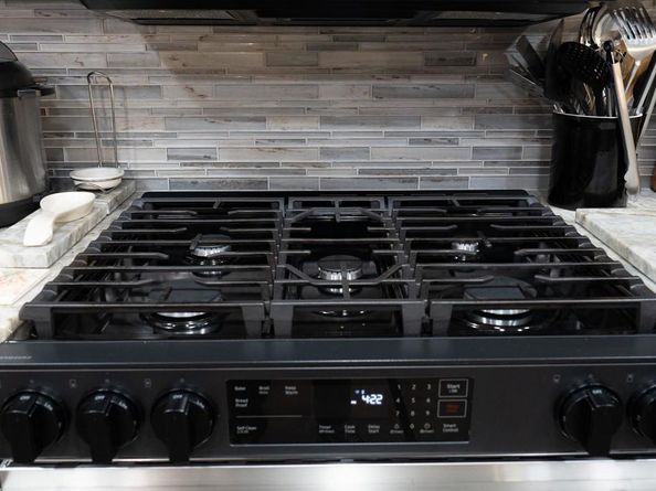 1233 Rocky Point Way, Escondido CA 92026