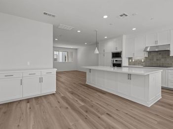 2524 Elderberry Lane