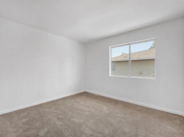 853 Dana Point Way, Oceanside CA 92058