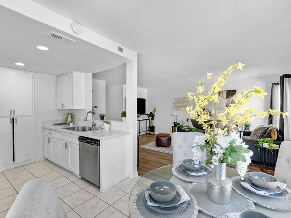 853 Dana Point Way, Oceanside CA 92058