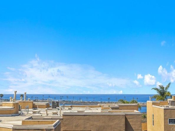 801 Kalpati Circle B, Carlsbad CA 92008