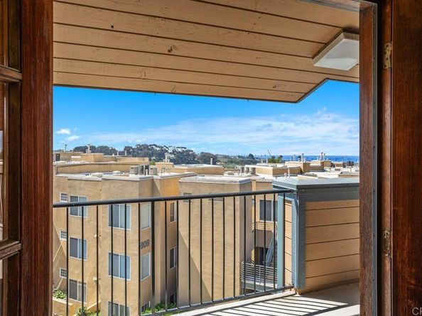 801 Kalpati Circle B, Carlsbad CA 92008