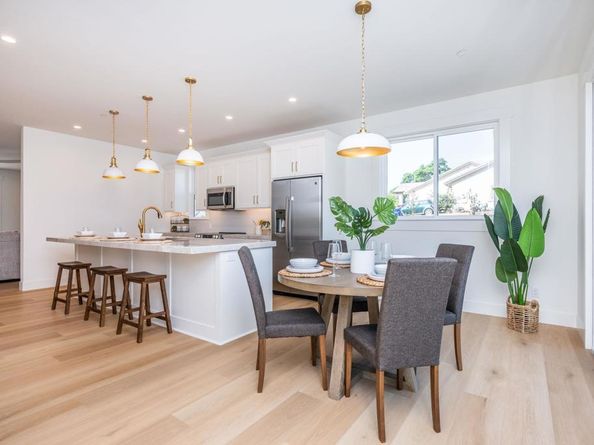 983 La Rueda Drive, Vista CA 92084