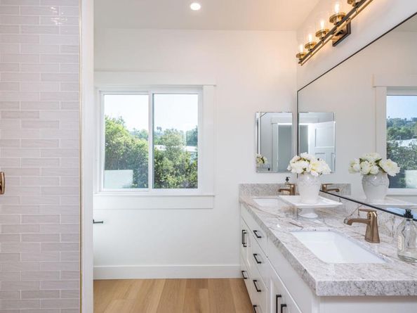 983 La Rueda Drive, Vista CA 92084