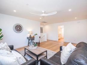 983 La Rueda Drive, Vista CA 92084