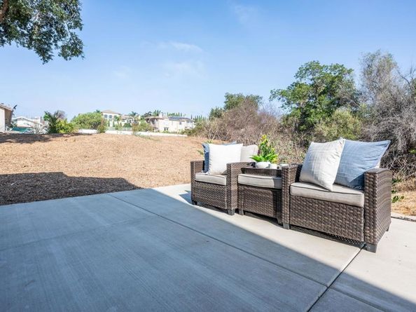 983 La Rueda Drive, Vista CA 92084
