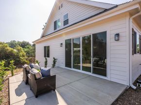 983 La Rueda Drive, Vista CA 92084