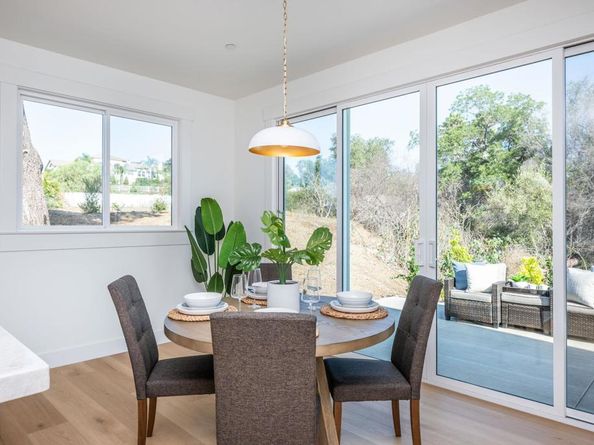 983 La Rueda Drive, Vista CA 92084