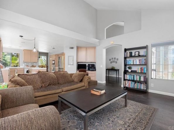5202 Via Tizon, Oceanside CA 92057