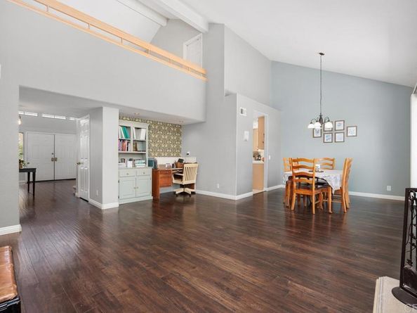 5202 Via Tizon, Oceanside CA 92057