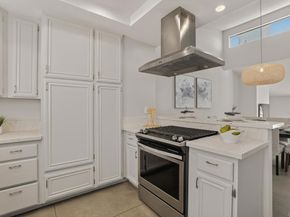 2021 Carnegie Lane Apt 7, Redondo Beach CA 90278