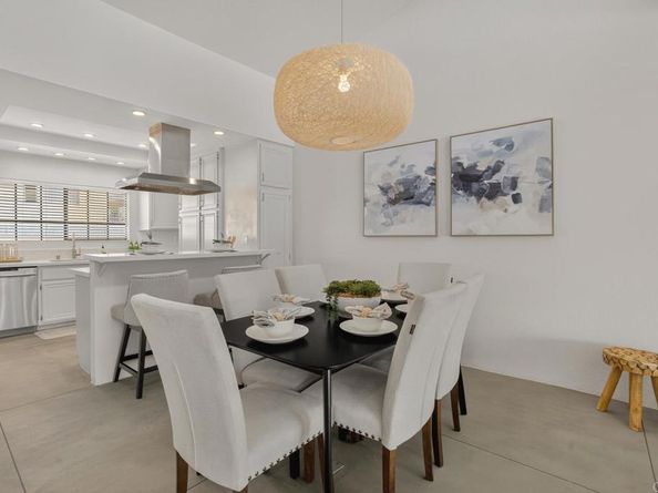 2021 Carnegie Lane Apt 7, Redondo Beach CA 90278