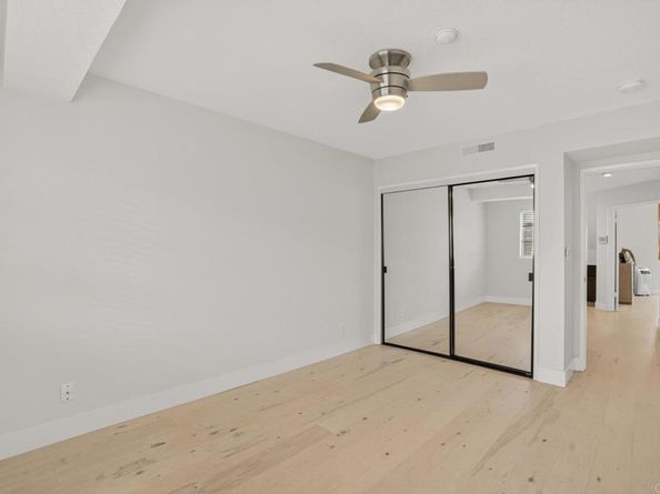2021 Carnegie Lane Apt 7, Redondo Beach CA 90278