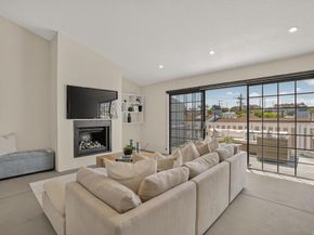 2021 Carnegie Lane Apt 7, Redondo Beach CA 90278