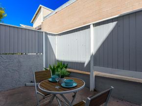 2021 Carnegie Lane Apt 7, Redondo Beach CA 90278