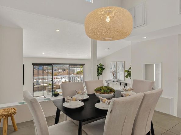 2021 Carnegie Lane Apt 7, Redondo Beach CA 90278