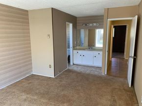 3032 Laurashawn Ln, Escondido CA 92026