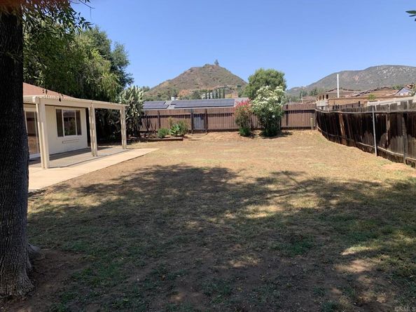 3032 Laurashawn Ln, Escondido CA 92026