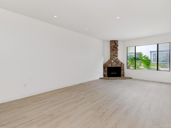 3414 Del Este Way, Oceanside CA 92056