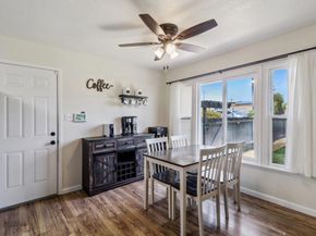 915 Crest View Rd, Vista CA 92081