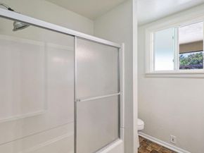 915 Crest View Rd, Vista CA 92081