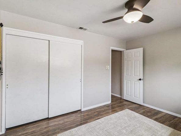 915 Crest View Rd, Vista CA 92081