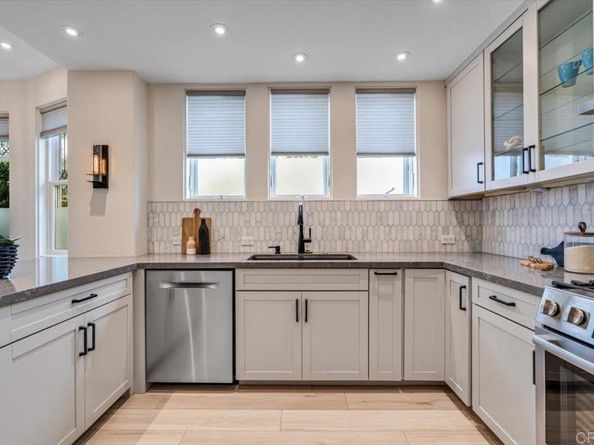 3285 5th Avenue, San Diego CA 92103