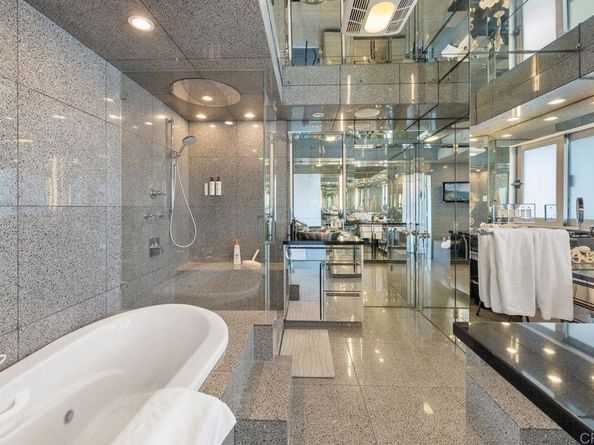 806 4th Street, Encinitas CA 92024