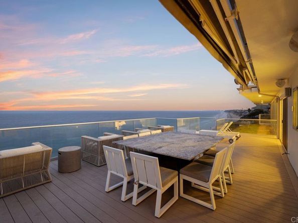 806 4th Street, Encinitas CA 92024