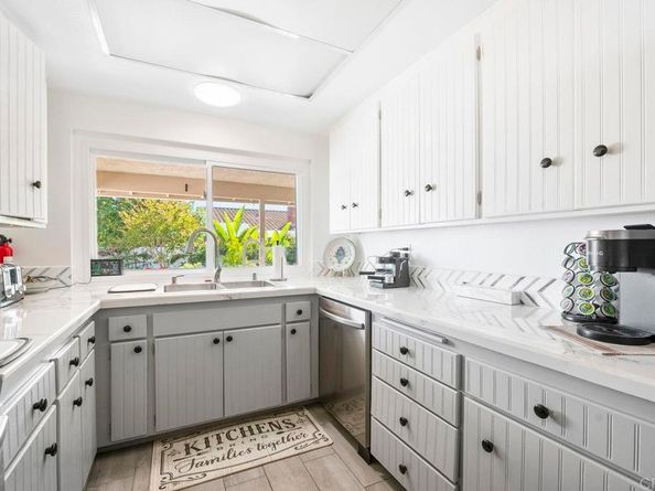 17503 Plaza Dolores, San Diego CA 92128