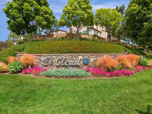 4372 Pacifica Way 6, Oceanside CA 92056