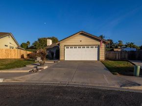 823 Viking Lane, San Marcos CA 92069