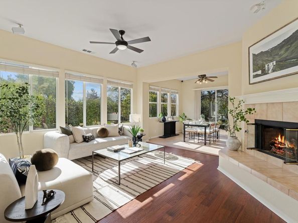 2225 David Place, Carlsbad CA 92008