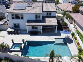 1564 Manzanita Hollow, Vista CA 92084