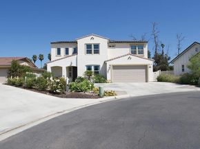 1564 Manzanita Hollow, Vista CA 92084