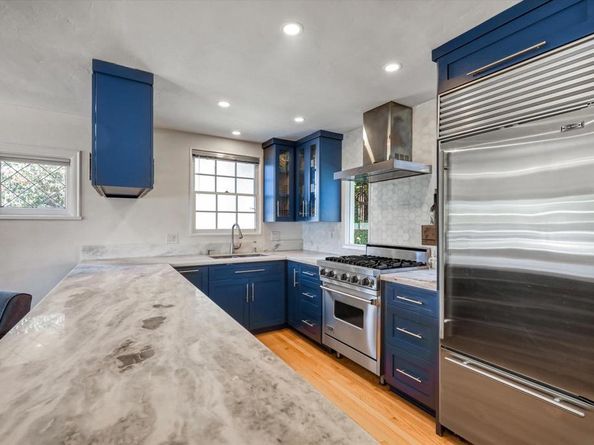 1818 Sunset Blvd, San Diego CA 92103