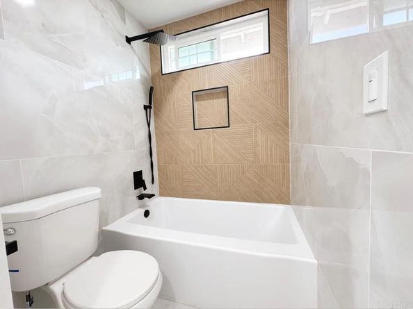 2030 San Remo Drive, Oceanside CA 92056