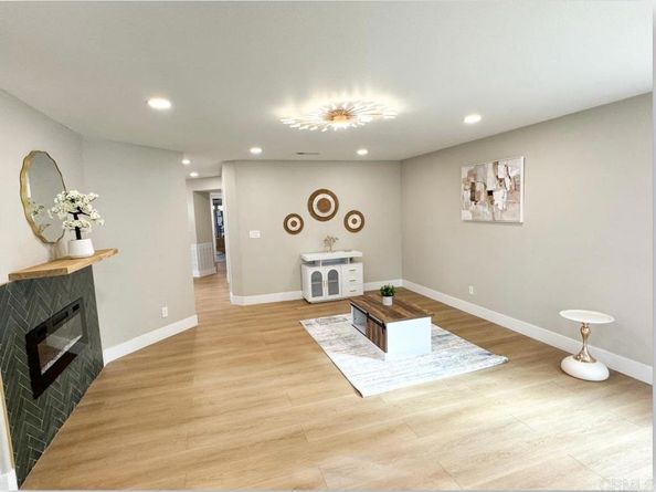 2030 San Remo Drive, Oceanside CA 92056