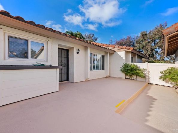 1741 Charleston Lane, Encinitas CA 92024