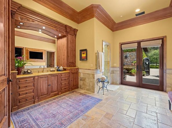 6314 El Apajo, Rancho Santa Fe CA 92067