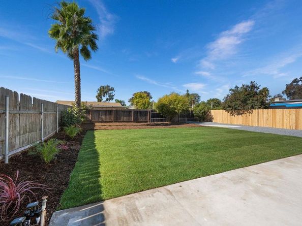 4824 Siesta Drive, Oceanside CA 92057